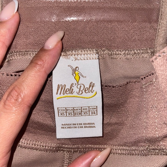 Sculpt & Lift Short - Picture 10 of 10